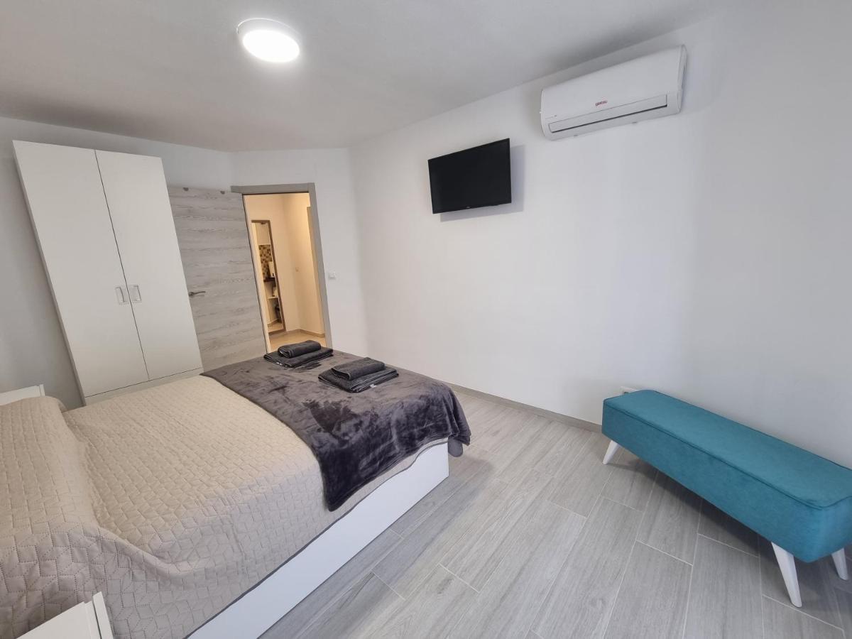 Apartamentos En Denia Frente Al Puerto! Eksteriør bilde