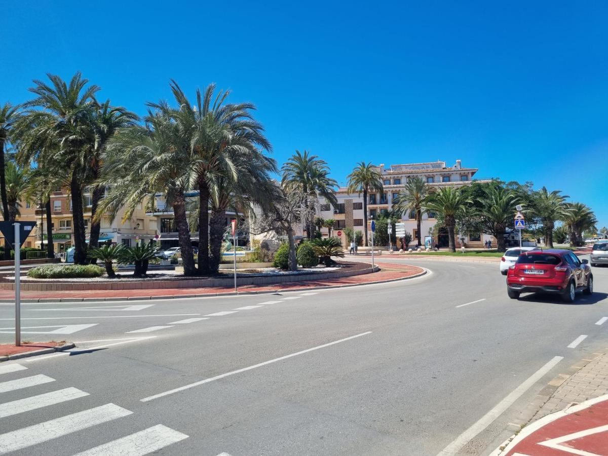 Apartamentos En Denia Frente Al Puerto! Eksteriør bilde