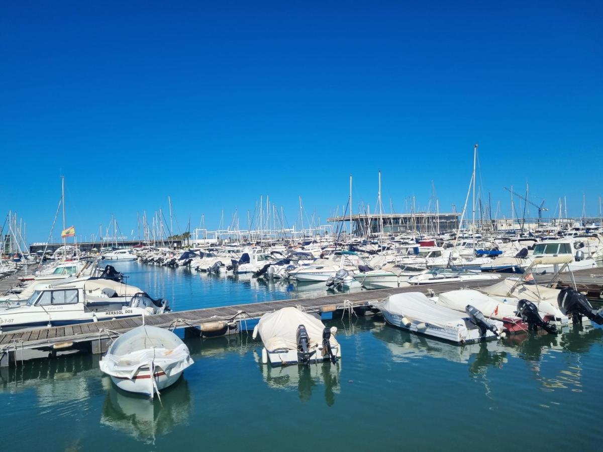 Apartamentos En Denia Frente Al Puerto! Eksteriør bilde