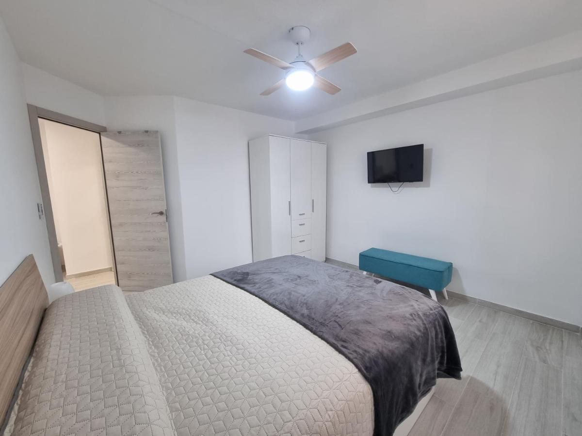 Apartamentos En Denia Frente Al Puerto! Eksteriør bilde