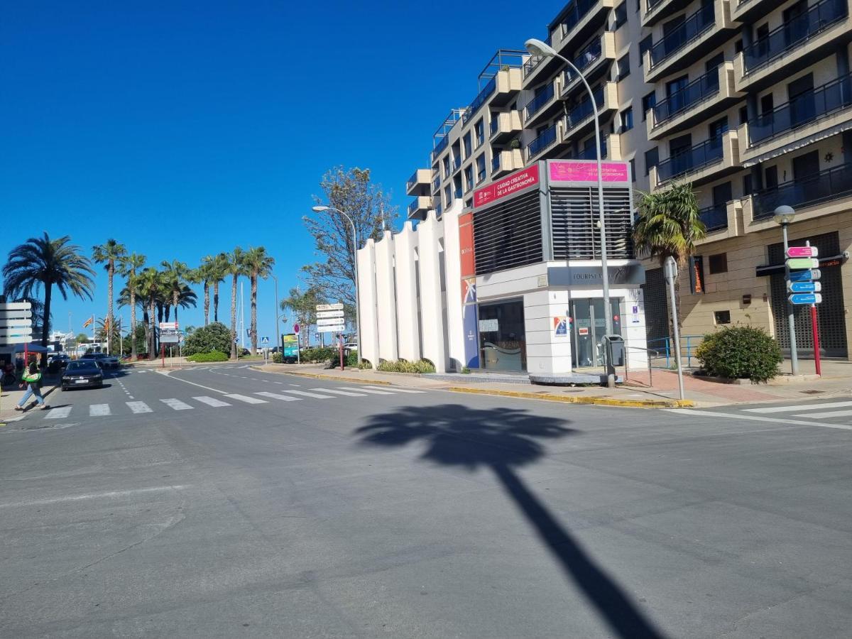 Apartamentos En Denia Frente Al Puerto! Eksteriør bilde